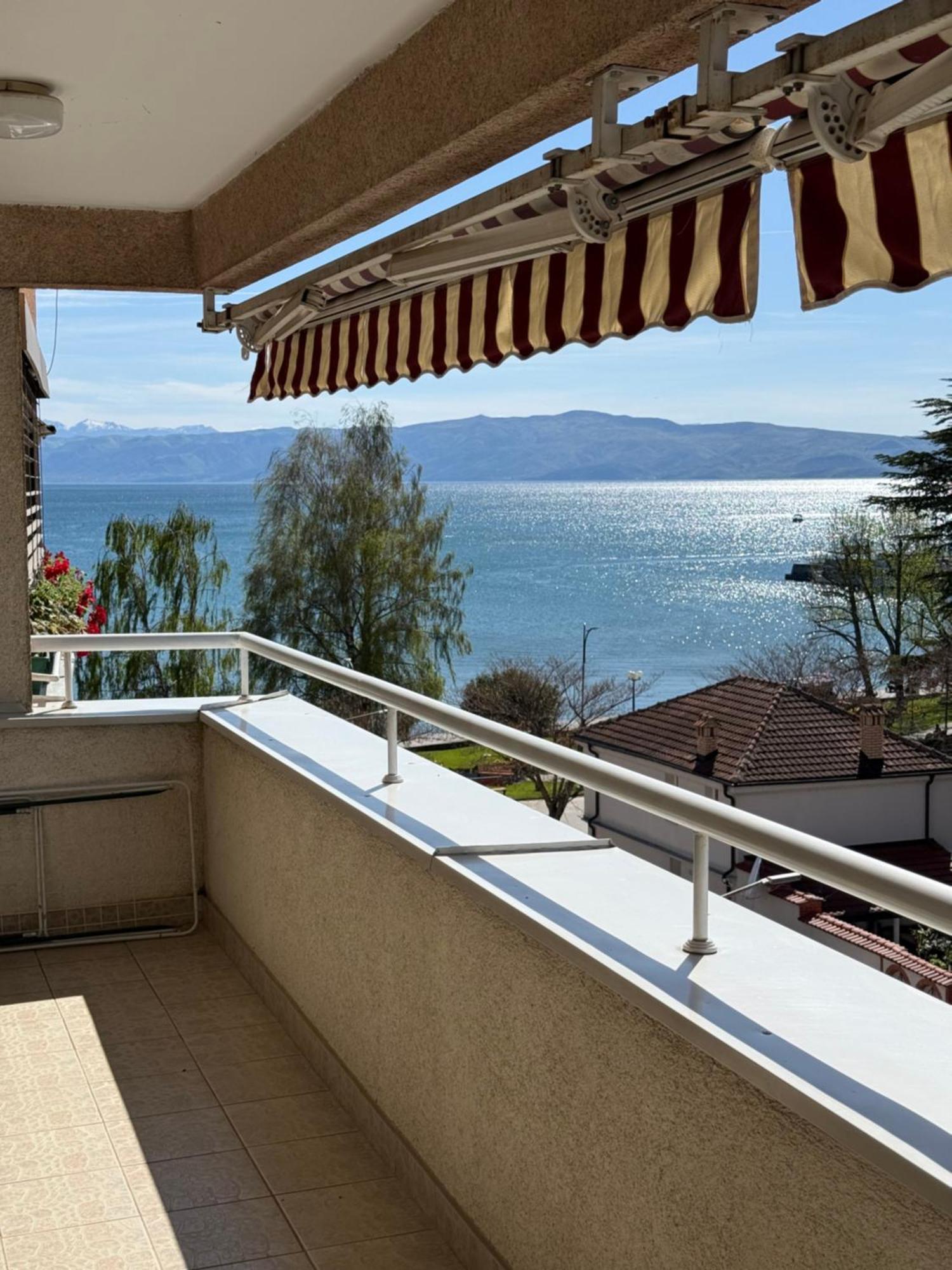 Exclusive Apartments With Lake View Ohri Dış mekan fotoğraf