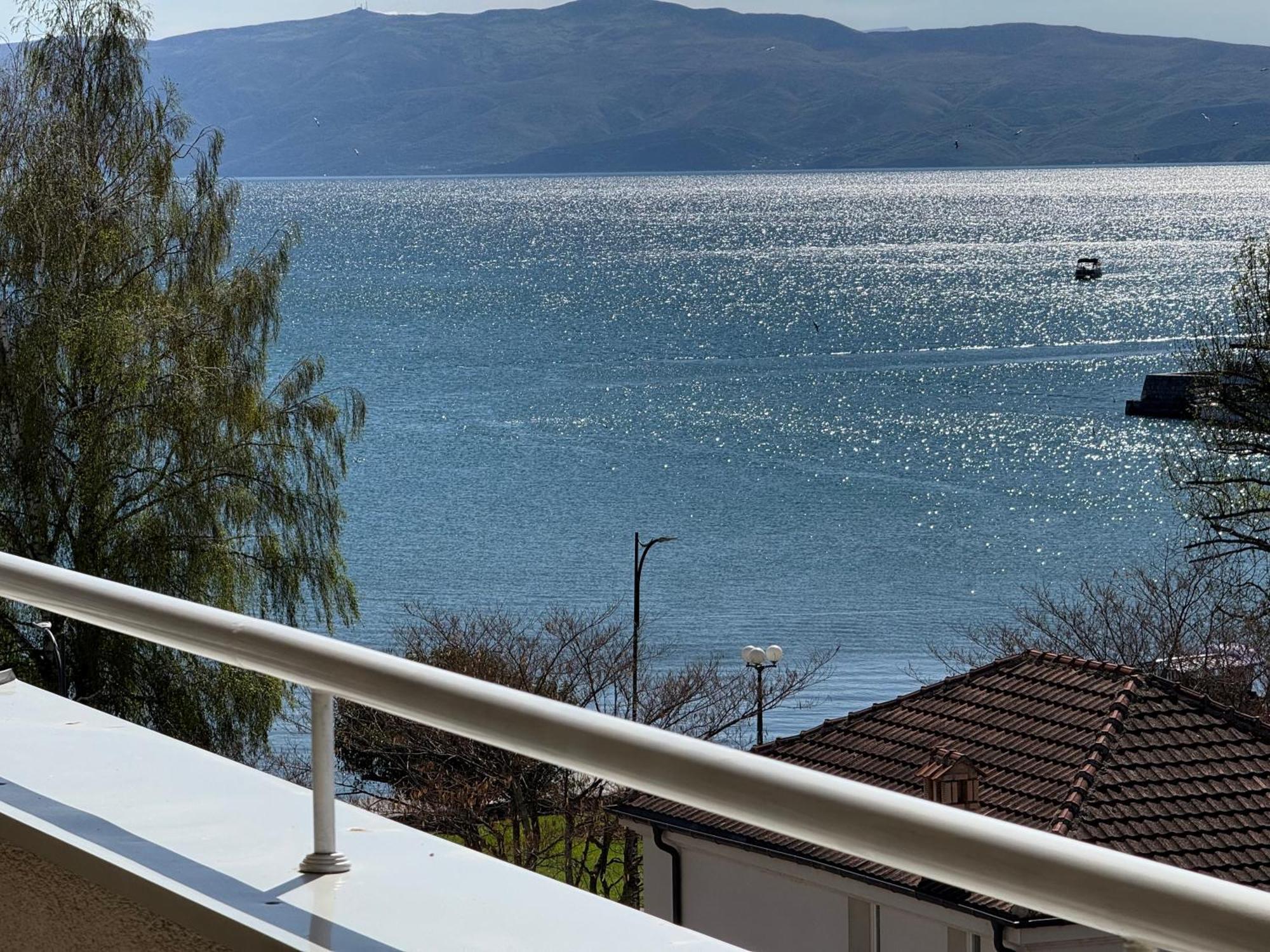 Exclusive Apartments With Lake View Ohri Dış mekan fotoğraf